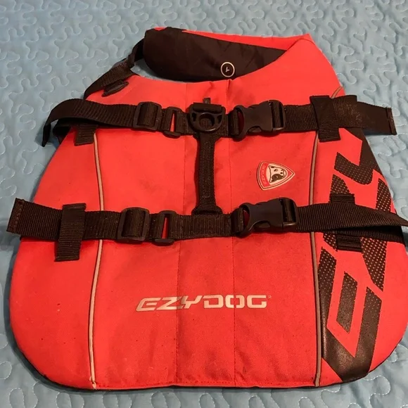 Dog life jacket - Picture 1 of 4